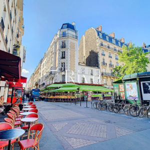 PARIS 17 - MARCHÉ LEVIS - M° Villiers