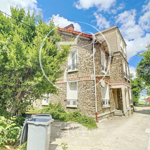 VILLENEUVE-LE-ROI (94)