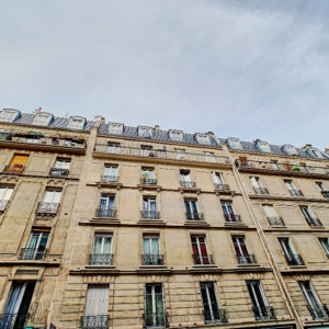 M° MARCADET-POISSONNIERS - PARIS 18
